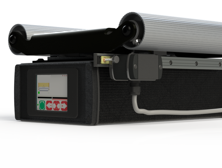 Compact web guiding system with grooved rollers for improved traction
