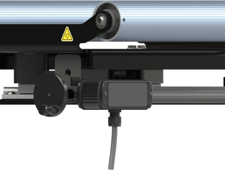 Low profile web guide with versatile roller platform